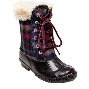 STEVIES PURPLE PLAID DUCK BOOTS, SIZE GIRLS 3